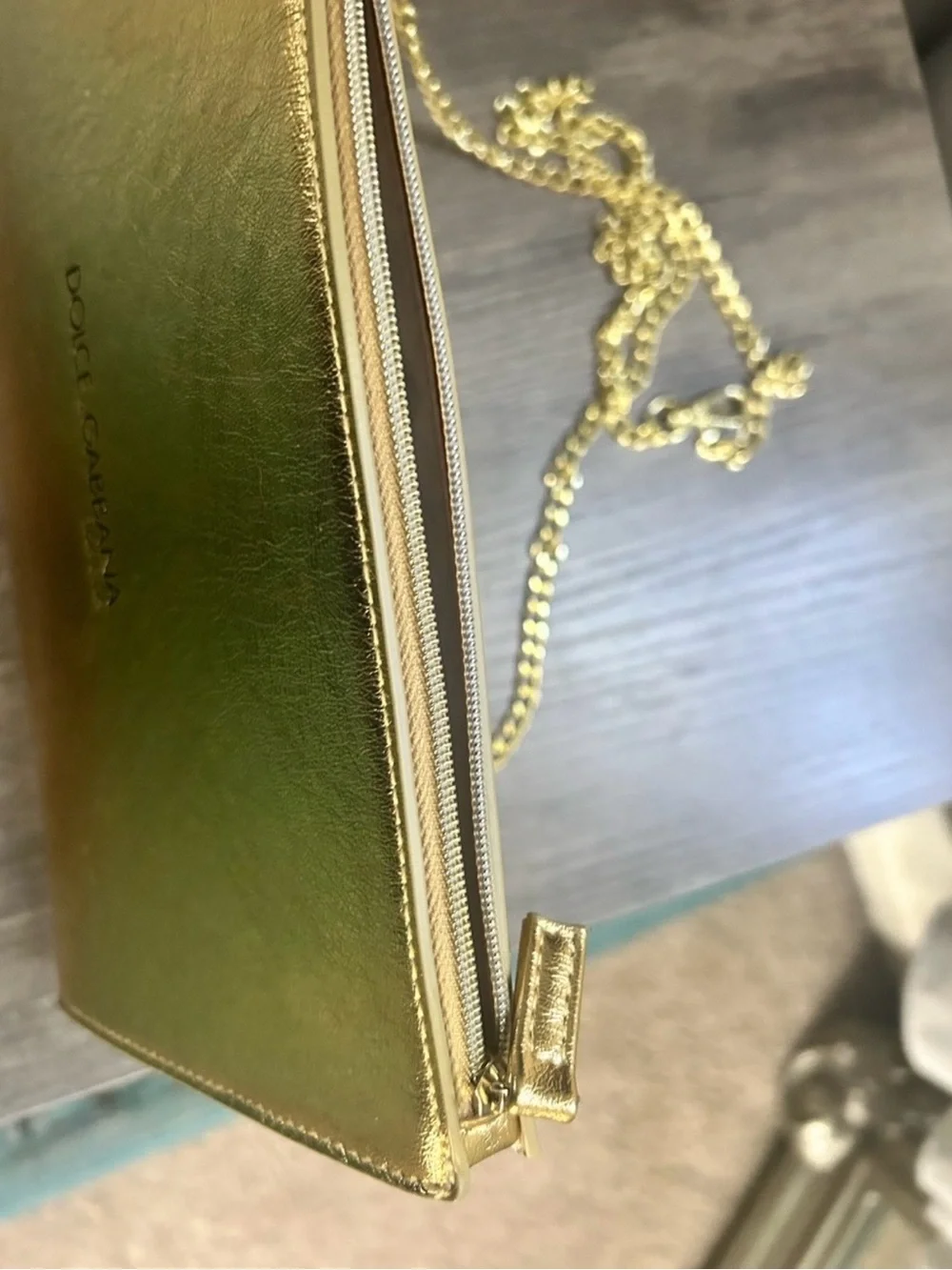 Dolce & Gabbana Metallic Gold Chain Shoulder Bag - Picture 3 of 6